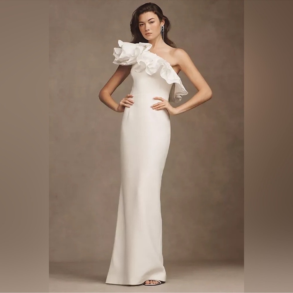 Rebecca Vallance Chloe Taffeta One Shoulder Crepe Column Gown - Picture 1 of 9